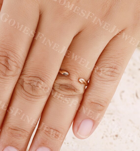 Buy 14K/18K Rose Gold Open Wedding Band | Infinity Twisted Gap