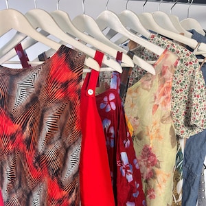 10x Vintage 80’s & 90’s Dresses Mix - Bulk Lot Retro Clothing - Curated Original Vintage Wholesale Bundles to Resell
