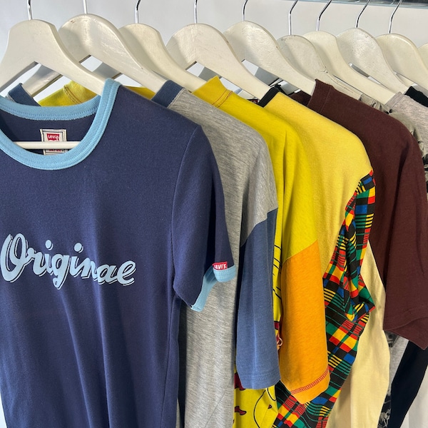 10x Mix di magliette vintage - Abbigliamento retrò in grandi quantità - Pacchetti all'ingrosso vintage originali curati da rivendere