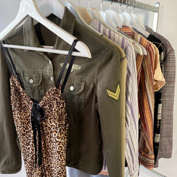 10x Vintage Y2K Mix - Bulk Lot Retro Clothing - Paquetes al por mayor vintage originales curados para revender