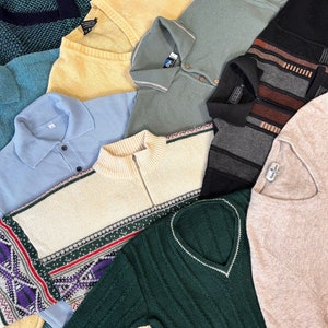 Mystery Vintage Box 10x 90er Pullover - Zufällige Sortierung Großmenge Retro-Kleidung Kuratierte Original Vintage-Großhandelsbündel zum Weiterverkaufen