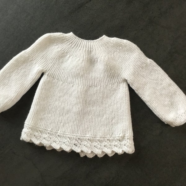 Gilet, veste, Brassière blanche à manches longues pour bébé de 6 à 9 mois