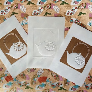 Tea Flower – Linoleografia incisa a mano, in rilievo e stampata – stampa linoleografia fatta a mano