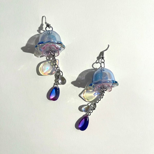 Jellyfish Earrings | Dangle | Aquatic | Mermaid Earrings | Silver | Glass Jellyfish | Jellyfish beads | Quirky Earrings | Nautical Earrings