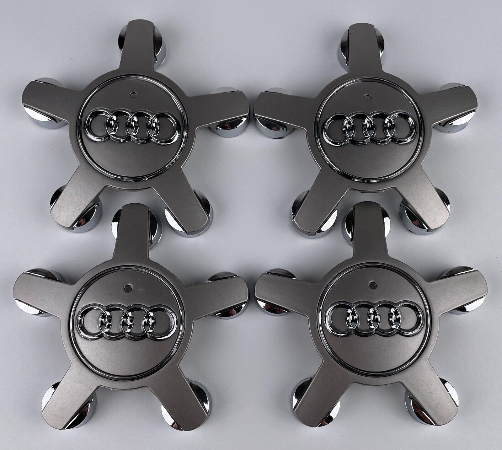 アルファ 4 X Audi 5 Star Spyder Grey Alloy Wheel Centre Hub Caps