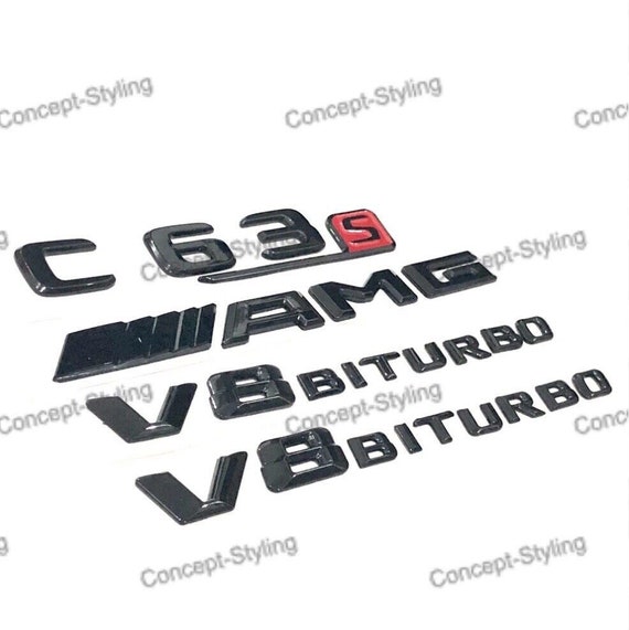 Mercedes-AMG C63S V8 Biturbo – Glänzend Schwarz/rotes Heck-Emblem Set (Original Style)