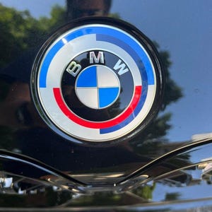 for bmw 82mm 50th anniversary M BMW Emblem Logo Replacement for Hood or Trunk 82mm for ALL Models BMW E30 E36 bonnet badge E60 E70 E71 E61