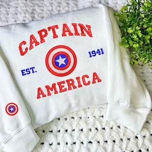 Felpa ricamata Captain America, regalo per i fan di Wilson Louisiana, maglietta dei supereroi Avengers, felpa con cappuccio Marvel, film Marvel 2025 ESH4453