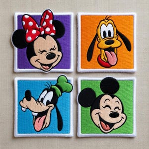Geborduurde Disney Mickey en vrienden patches, Donald, Daisy, Goofy, Pluto Besties strijkpatches voor rugzakken en petten, Disneyland patch, Disney reis cadeau