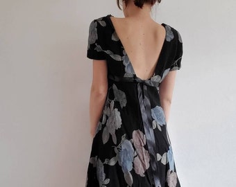 80s floral mini dress, blue and black vintage dress, empire waist, square neckline, summer, women's size small or medium