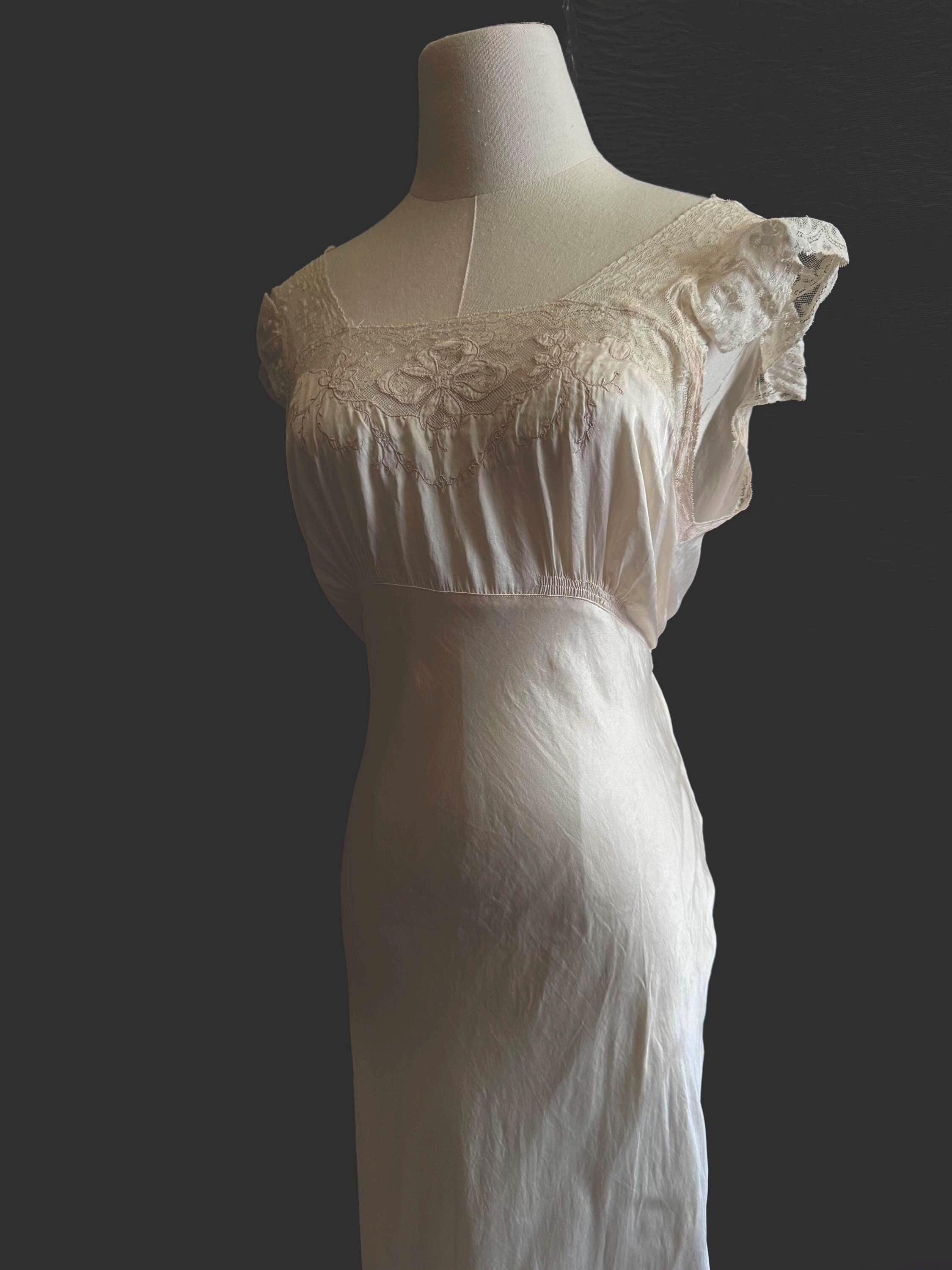 Vintage 40s White Satin Back Zip Dress Slip W34 1940s Pin up