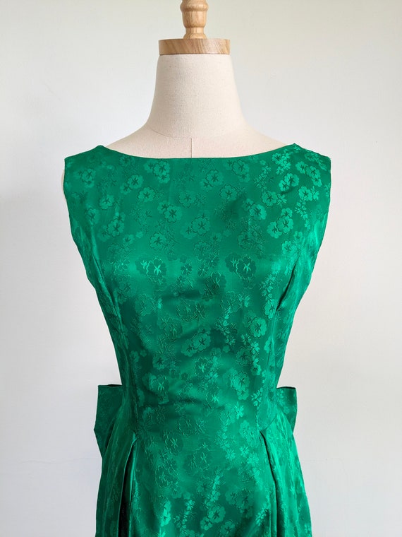 Vintage 60s emerald green dress with large bow, 1… - image 5