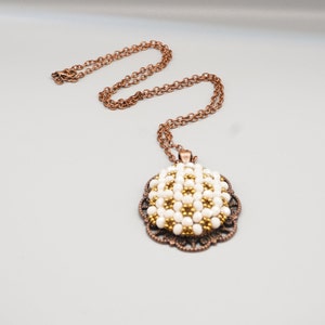 Vintage Necklace - Handmade - Elegant Jewelry