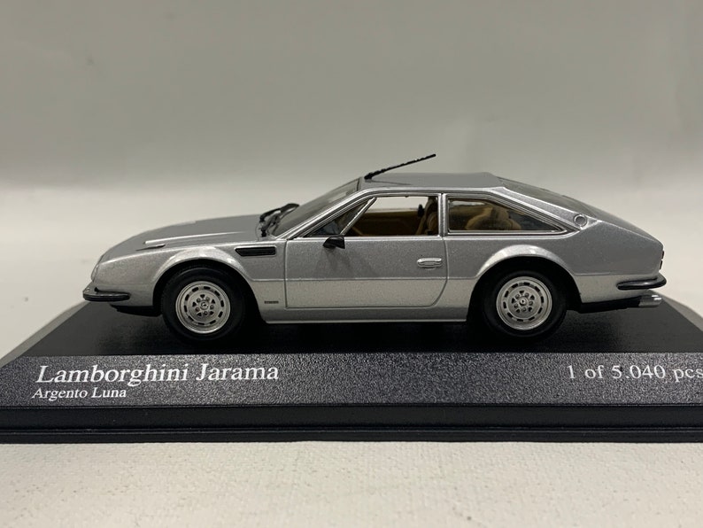 Minichamps 1:43 Lamborghini Jarama 1974 Silver Modell Nr: 400 103400