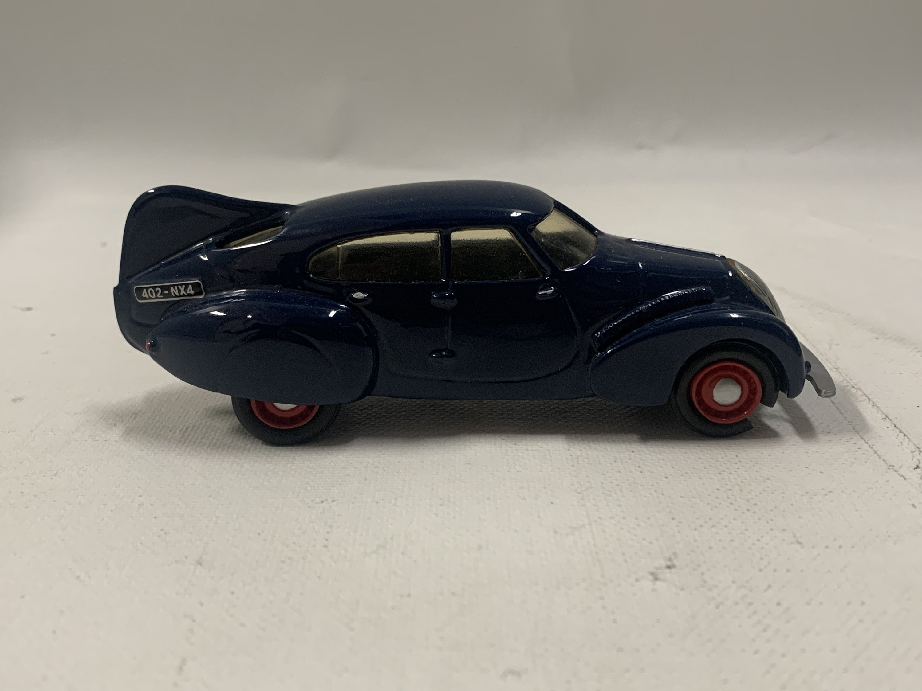 Miniroute Peugeot 402 Andreau – Réf 46 – Échelle 1/43 – Collection Boîte D'origine