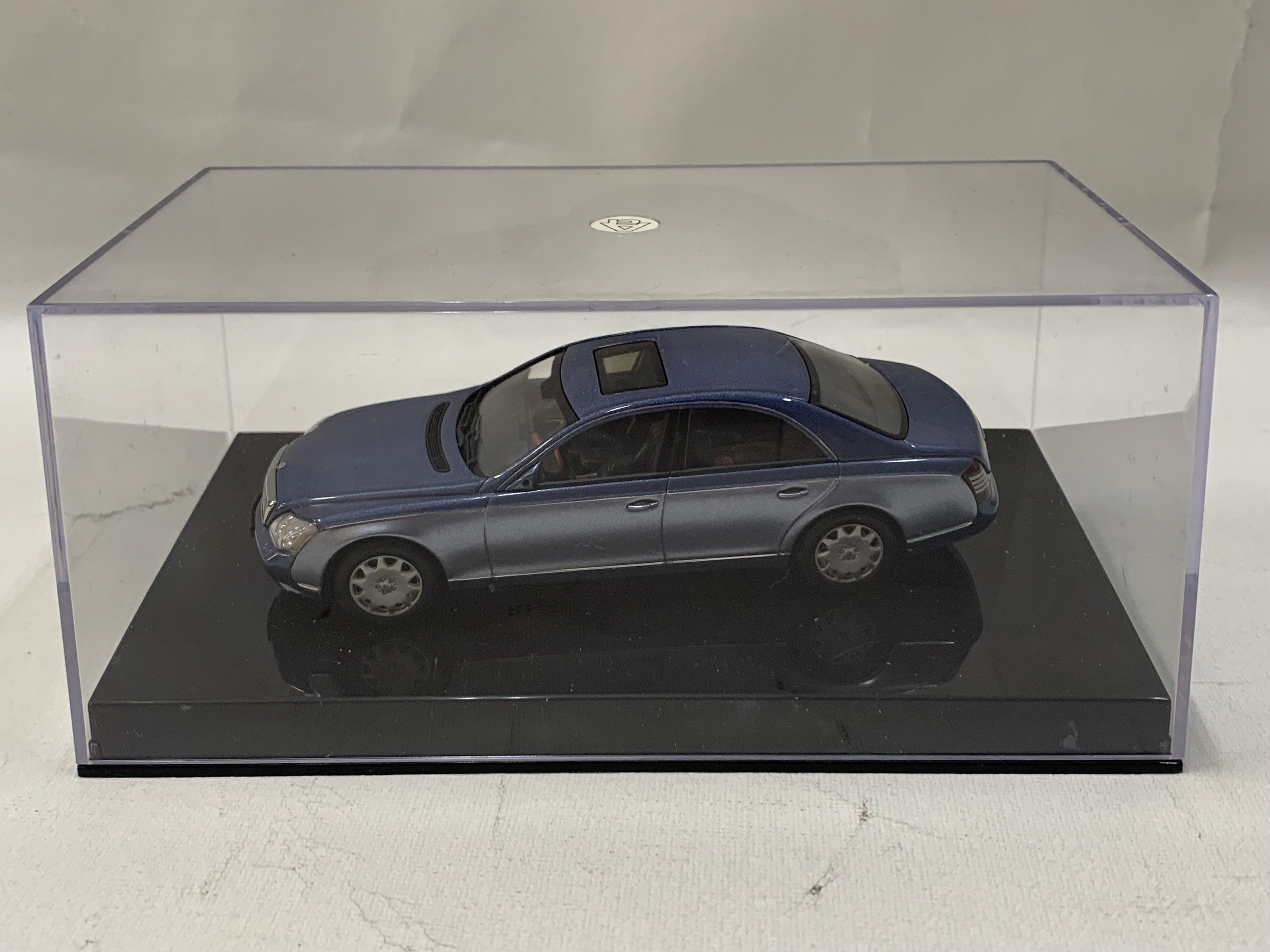 Autoart 1/43 MAYBACH 57 (light Blue/silver) - Etsy