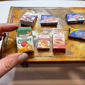 Printable Miniature Cake, Jell-o and Dessert Packages for Dollhouse, Model or Diorama