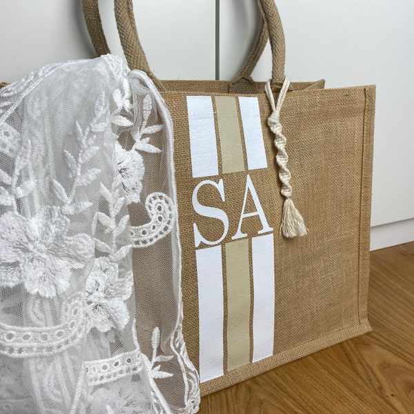 Strandtasche XXL – Badetasche - Shopper – große Tasche - Beach Bag aus Jute - personalisiert mit Initialen in weiß / beige