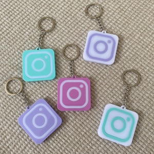 NFC Schlüsselanhänger personalisiert | Digitales Visitenkarte Tool | Instagram Link | Social Media Tag | Scan Me | Creator Geschenk