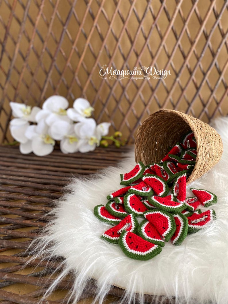 Crochet Watermelon Brooch Pattern | Crochet Jewelry (PDF File) image 5