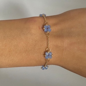 Clover Bracelet, Crystal Clover, Crystal Flower, Blue Beaded Bracelet, Lucky Pendant, Women’s Jewellery, Leaf Bracelet, Handmade Bracelet