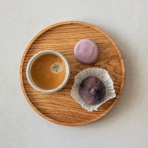 Round plate &quot;Amare&quot; - Wooden plate round - Deco plate high quality oak / walnut wood - Wood decoration plate - Wooden Plate Deco - Serving plate