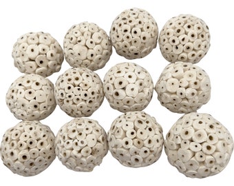 5104 Small Sola Balls - Handmade Natural Sola Wood Bird Foot Toys, Easy to Chew and Shred, Break Apart by Hand, Stick Treats Inside, Unique