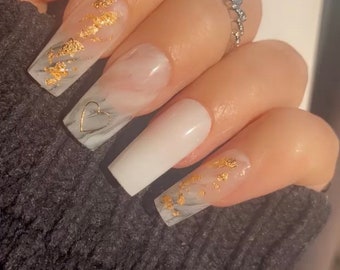 White and gold marble nails - Press on nails