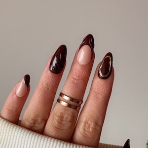 Dark brown/red press on nails | Simple trending false nail set| 3D swirls and outlines Set of 10 custom handmade stick on false nails UK
