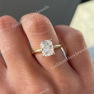 2.5Ct längliche Kissen Moissanite Verlobungsring, Moissanite Ehering, Solitaire versteckte Halo Ring, attraktiver Liebesring für Frauen