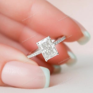 2ct Radiant Cut Moissanite Ring, Radiant Engagement Ring, Unique Solitaire Ring, Anniversary Gift, Pave Bridal Ring/Hidden Halo Wedding Ring