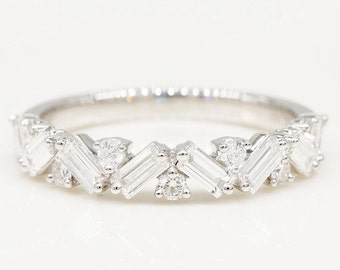 Wedding Baguette and Round cut Moissanite Wedding Band, Art Deco Half Eternity Wedding Band, Moissanite Cluster Wedding Band