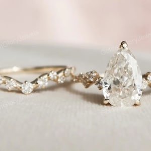 2CT Pear Cut Moissanite Halo Eternity Bridal Engagement Ring Set, Moissanite Ring Set, Vintage Bridal Set, Art Deco Bands, 14k/18k Gold
