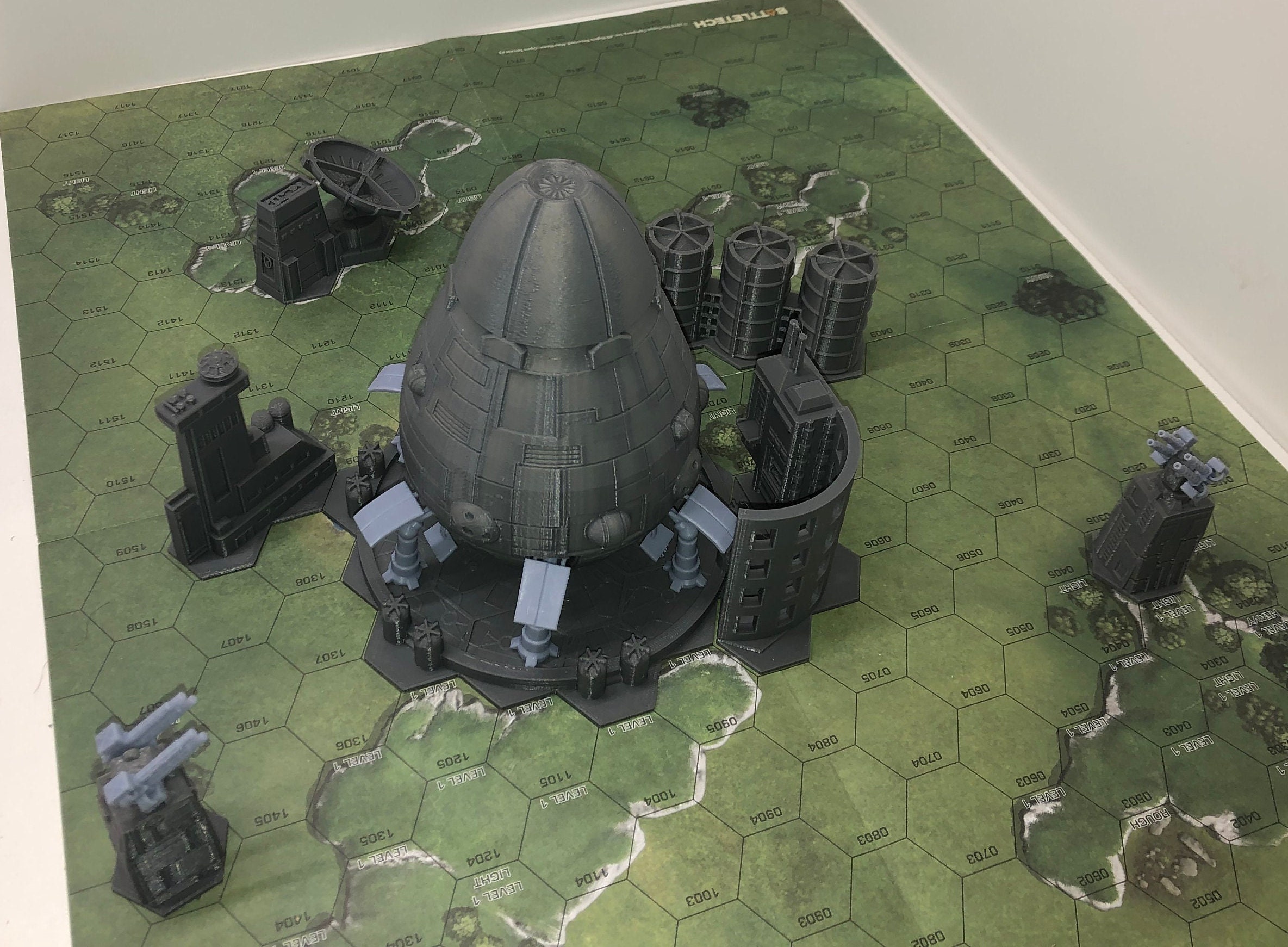 Spaceport Base and Dropship | Compatible With Battletech / American ...