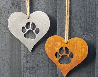 Handcrafted Metal Dog Paw Print Love Heart, Rusty Metal Dog Paw Print Hanging Heart, Pet Dog Memorial Gift, Garden Art Hanging Decoration