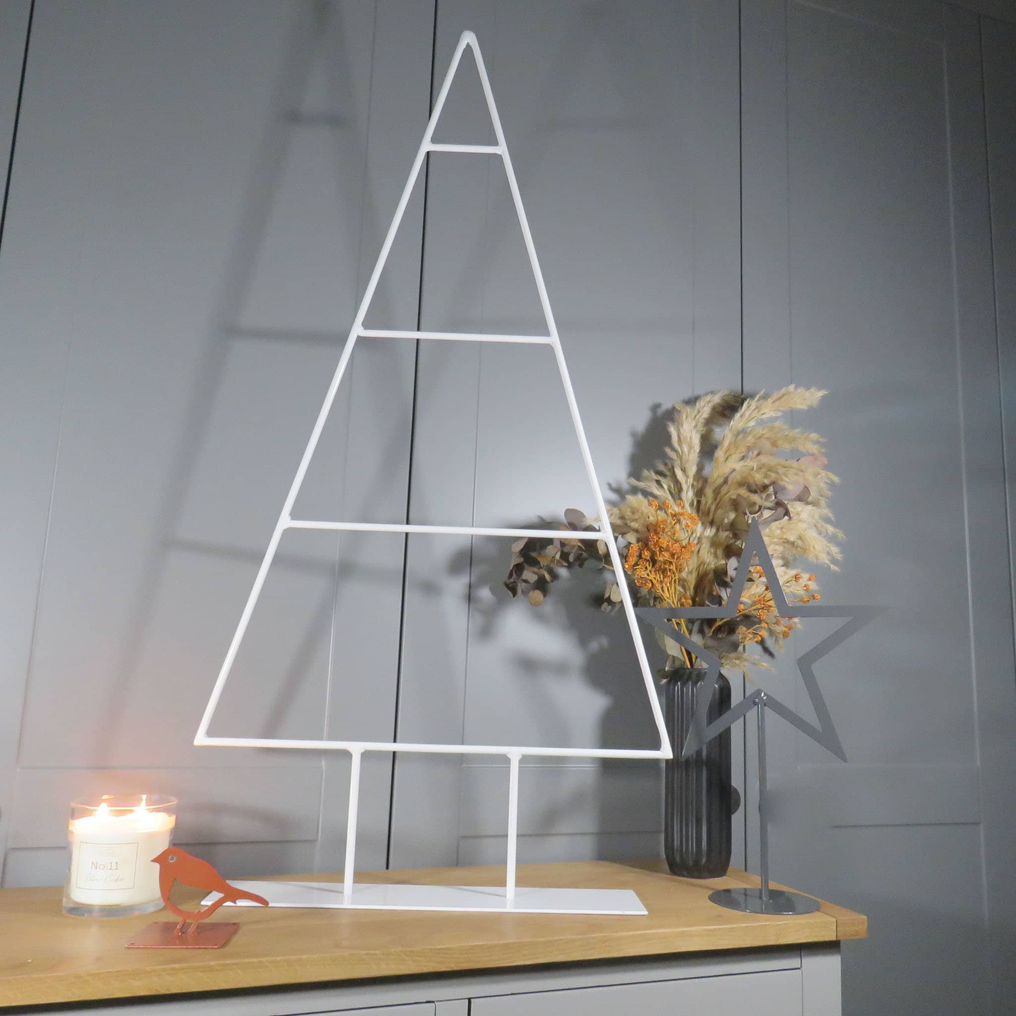 Stunning Wire Frame Christmas Trees: Simple Diy Projects For All Skill Levels - dgko52t