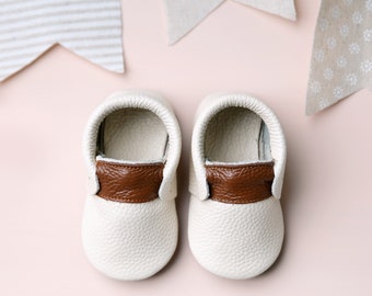 Real Leather Baby Shoes, Comfortable Baby Moccasins, Unique Baby Slippers ,Toddler Shoes, Toddler Moccasin, Leather Moccasins, Newborn Shoes