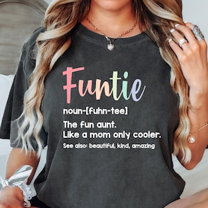 Funtie Svg Png, Svg définition tante, Svg drôle de citation de tante, conception de chemise de tante amusante, fichier Png Funtie pour sublimation de fête des mères, fichier de coupe Cricut