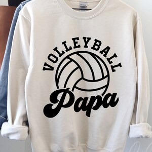 Volleybal Papa Svg, volleybal Papa Shirt Svg, volleybal vader Svg, volleybal spel dag Svg, sport vader Svg, liefde volleybal Svg Png Eps
