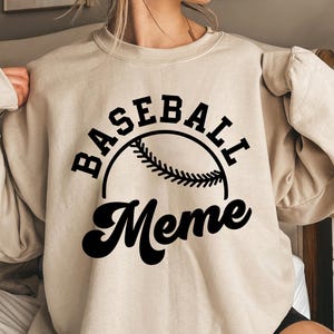 Meme de beisebol Svg Png, Design de camisa de mãe de beisebol engraçado, Sublimação de humor esportivo Png, Dia de jogo fofo Svg para Cricut, Estilo vintage
