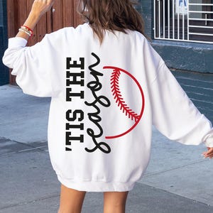 Tis The Season Baseball Svg Png, Zabawny świąteczny projekt koszulki baseballowej, Plik sportowy Holiday Svg, Sublimacja sezonu baseballowego