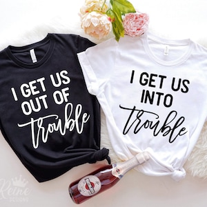 Ci metto nei guai Svg, Ci tiro fuori dai guai Svg, Migliori amiche Svg, Weekend tra ragazze Svg, Magliette per coppie Svg, Divertenti Svg Png Eps, Cricut