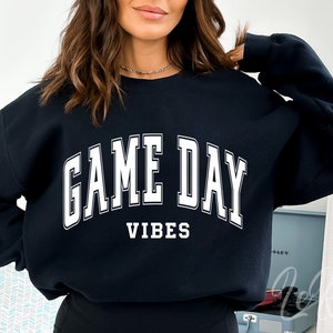 Game Day Vibes svg, fútbol svg, día del juego svg, mamá de fútbol svg, camiseta deportiva svg, game day vibes camiseta svg png, cricut