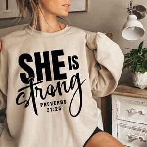 Ella es fuerte SVG, Proverbios 31 25, Versículo bíblico Svg, Svg inspirador, Christian Svg, Cortar archivo, Cricut