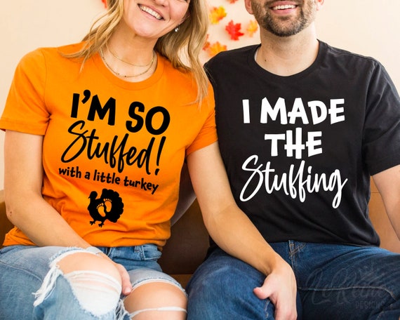 Matching Thanksgiving Couples I'm With The Turkey T-Shirt Matching Thanksgiving Couples I'm With The Turkey T-Shirt