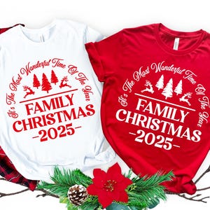 Kerst 2025 familie shirt SVG, de mooiste tijd van het jaar, kerst bijpassende familie shirts eps png SVG-bestanden voor de Cricut