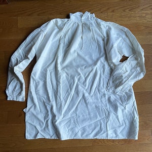 Linen *Used* 18th Century Shirts