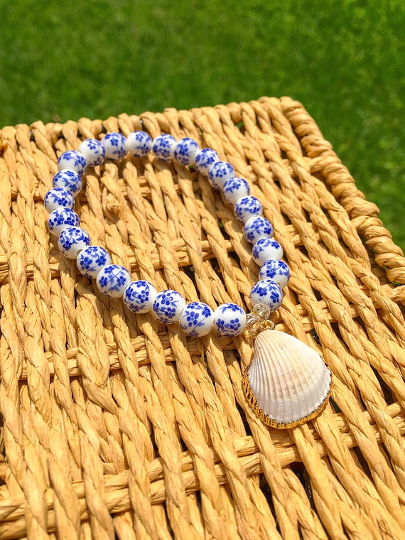 Blue Porcelain Floral Chinoiserie Bracelet With Shell Charm Handmade Clam Shell Ceramic Floral Bracelet Ginger Jar Jewelry Sea Shells Etsy Canada