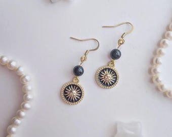 Gold Sun Dangle Earrings, Celestial Fairycore Style, Boho Hippie Jewelry, Bohemian Earrings, 90s Whimsigoth Earrings