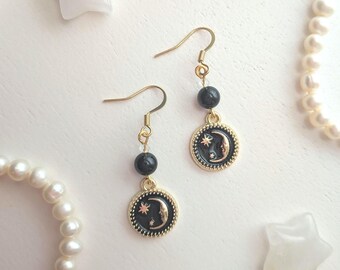 Gold Moon Dangle Earrings, Celestial Fairycore Style, Boho Hippie Jewelry, Bohemian Earrings, 90s Whimsigoth Earrings